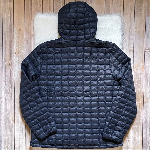 The North Face Men’s ThermoBall Eco Hoodie Jacket In Urban Navy Matte - Picture 6 of 9
